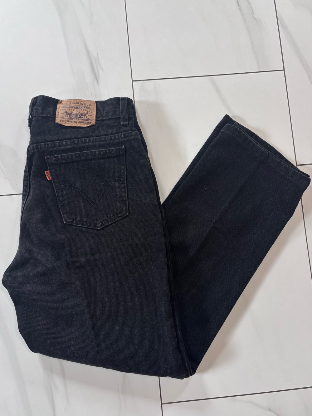 True Vintage Levi’s Orange Tab Black mom Jeans Made in Canada size 31